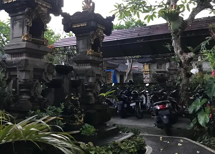 Pakjo Guest house *