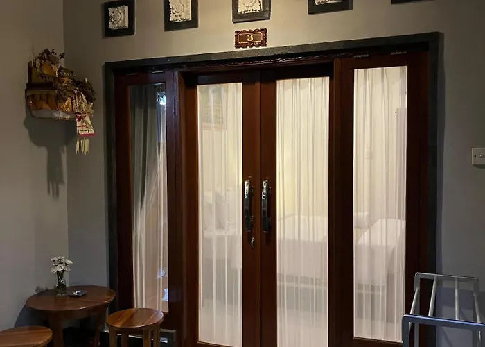 Guest house Pakjo *