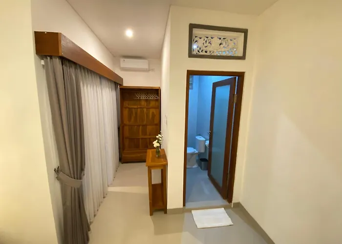 Guest house Pakjo *